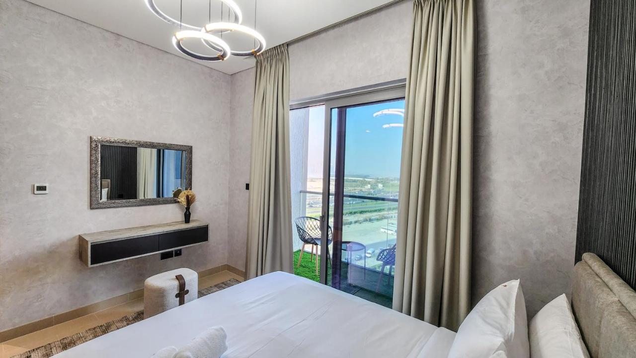דובאי Stay By Latinem Luxury 2Br Holiday Home Cv B601 Near Burj Khalifa מראה חיצוני תמונה